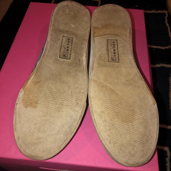 Women’s Sperry’s. - Picture 3 of 4